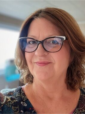 Meet your Posher, Teri